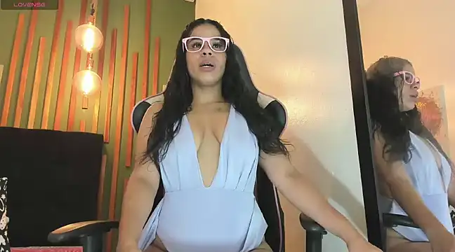 RebeccaSexx online show from 03/12/25, 07:57