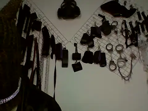 Snapshot of FeticheMacabre chatting on 01/11/25, 12:44 FeticheMacabre online show from 01/11/25, 12:44