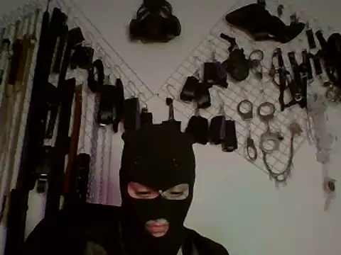 Snapshot of FeticheMacabre chatting on 01/26/25, 03:48 FeticheMacabre online show from 01/26/25, 03:48