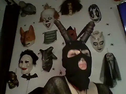 Snapshot of FeticheMacabre chatting on 02/08/25, 07:26 FeticheMacabre online show from 02/08/25, 07:26