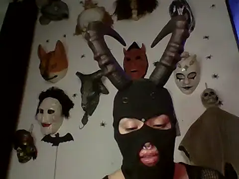 Snapshot of FeticheMacabre chatting on 03/09/25, 06:28 FeticheMacabre online show from 03/09/25, 06:28