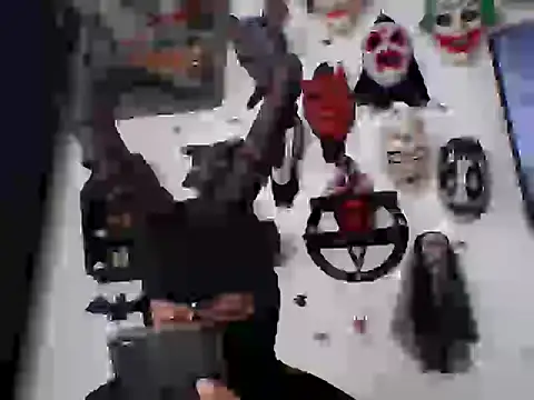 Snapshot of FeticheMacabre chatting on 09/12/25, 05:35 FeticheMacabre online show from 09/12/25, 05:35