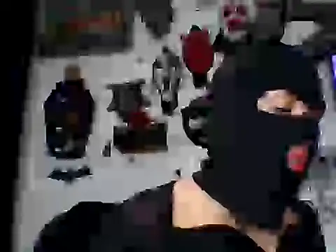 Snapshot of FeticheMacabre chatting on 11/14/25, 08:07 FeticheMacabre online show from 11/14/25, 08:07