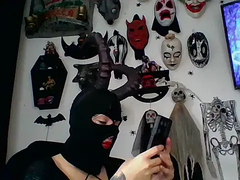 FeticheMacabre online show from 02/10/26, 07:40