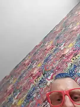 Zu Real online show from 12/22/24, 10:38