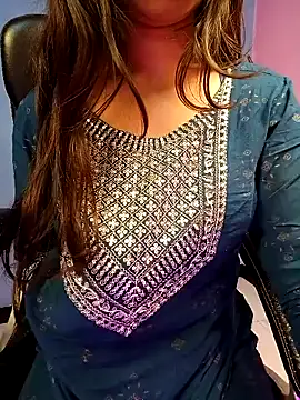 Snapshot of Aditi_1 chatting on 01/15/25, 03:11 Aditi 1 online show from 01/15/25, 03:11