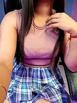 Snapshot of Aditi_1 chatting on 02/21/25, 12:38 Aditi 1 online show from 02/21/25, 12:38