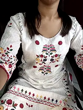 Aditi 1 online show from 06/23/26, 03:59