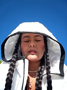 bellapaty online show from 11/04/25, 09:52