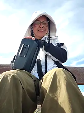 bellapaty online show from 03/26/26, 08:53