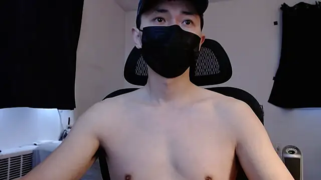 twbobo00715 online show from 02/17/25, 05:10