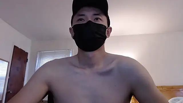 twbobo00715 online show from 12/19/25, 03:30