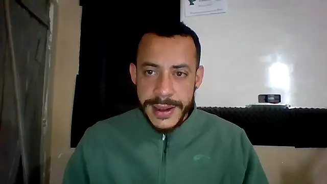 MachoScorpionCaralho online show from 09/27/25, 12:43