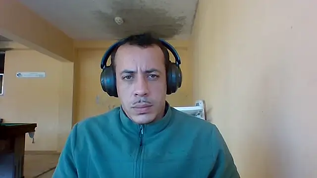 Snapshot of MachoScorpionCaralho chatting on 06/06/26, 06:01 MachoScorpionCaralho online show from 06/06/26, 06:01