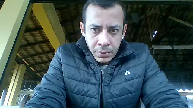 Snapshot of MachoScorpionCaralho chatting on 06/27/26, 01:39 MachoScorpionCaralho online show from 06/27/26, 01:39