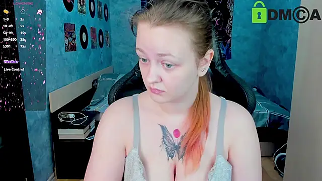 Snapshot of madness_lia chatting on 12/26/24, 05:26 madness lia online show from 12/26/24, 05:26