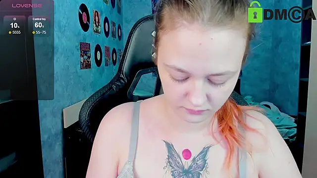 Snapshot of madness_lia chatting on 01/06/25, 05:52 madness lia online show from 01/06/25, 05:52