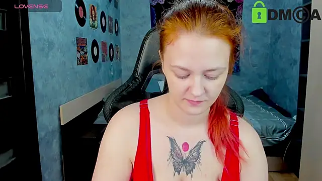 Snapshot of madness_lia chatting on 02/13/25, 09:41 madness lia online show from 02/13/25, 09:41