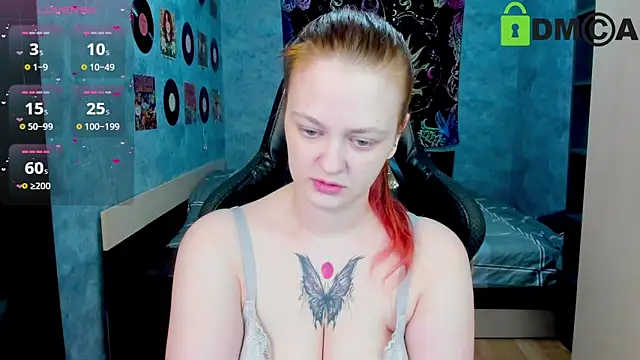 Snapshot of madness_lia chatting on 03/11/25, 03:05 madness lia online show from 03/11/25, 03:05