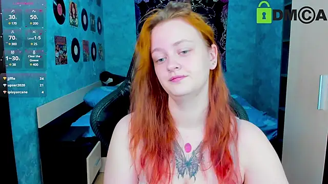 Snapshot of madness_lia chatting on 03/22/25, 08:18 madness lia online show from 03/22/25, 08:18