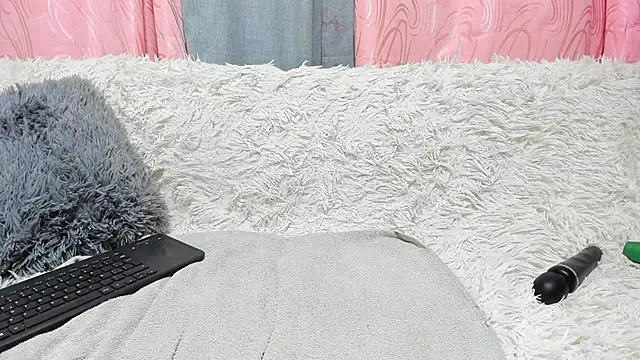 iisabella gonzalez online show from 03/05/25, 07:27