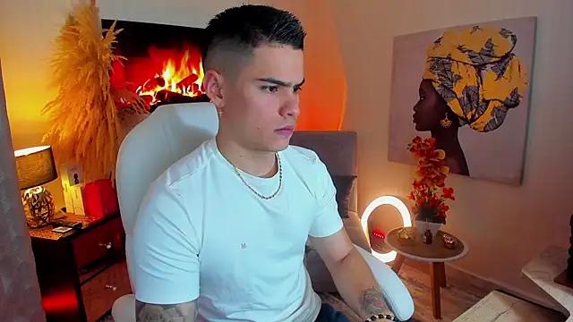 Matias Murrier online show from 03/15/25, 02:01