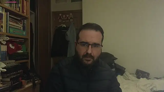 curiosillo83 online show from 02/24/25, 06:36