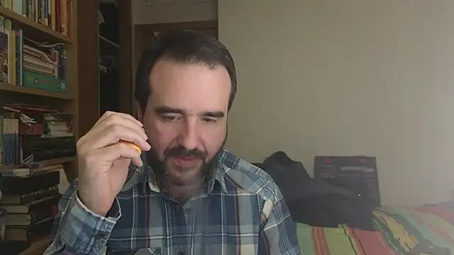 curiosillo83 online show from 02/18/26, 04:03