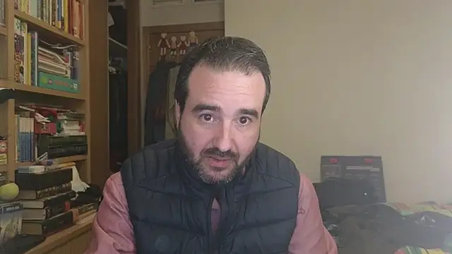 curiosillo83 online show from 02/20/26, 03:45