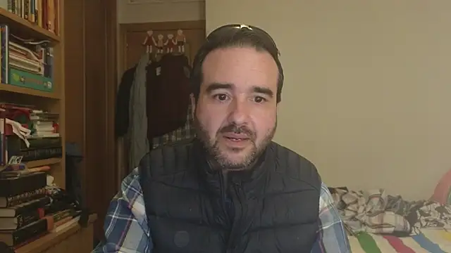 curiosillo83 online show from 03/03/26, 03:07