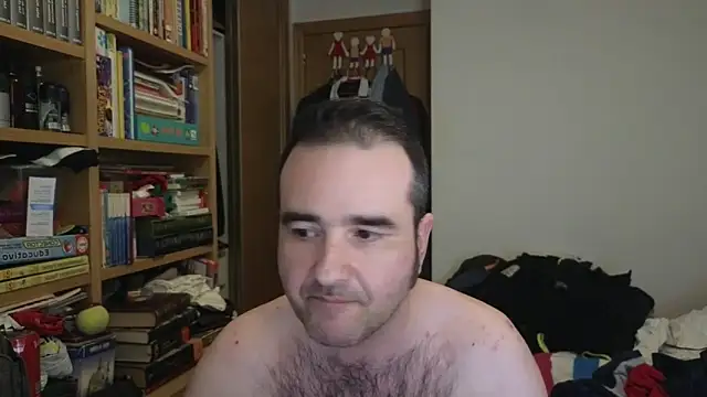 curiosillo83 online show from 04/12/26, 01:05