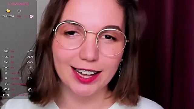 KindHazelHere  online show from 02/27/25, 11:37