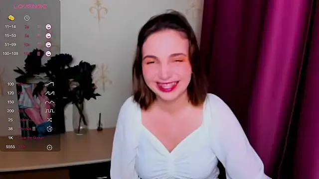 KindHazelHere  online show from 09/11/25, 05:13