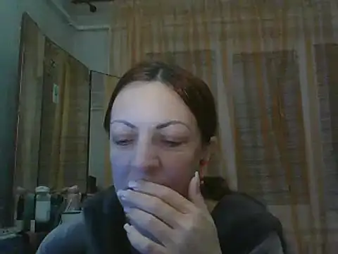 Snapshot of ShawnaAdams chatting on 02/09/25, 04:18 ShawnaAdams online show from 02/09/25, 04:18