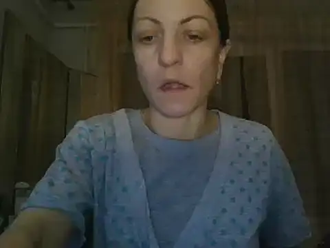 Snapshot of ShawnaAdams chatting on 02/11/25, 05:18 ShawnaAdams online show from 02/11/25, 05:18