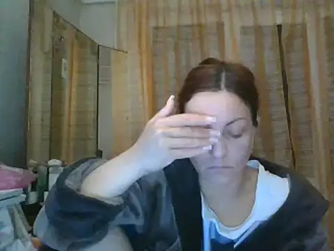 Snapshot of ShawnaAdams chatting on 02/11/25, 08:20 ShawnaAdams online show from 02/11/25, 08:20