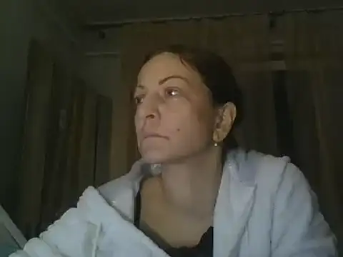 Snapshot of ShawnaAdams chatting on 03/02/25, 08:07 ShawnaAdams online show from 03/02/25, 08:07