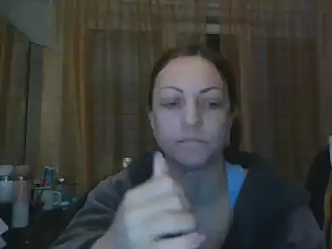 Snapshot of ShawnaAdams chatting on 03/05/25, 05:08 ShawnaAdams online show from 03/05/25, 05:08