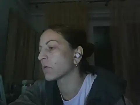 Snapshot of ShawnaAdams chatting on 03/15/25, 09:05 ShawnaAdams online show from 03/15/25, 09:05