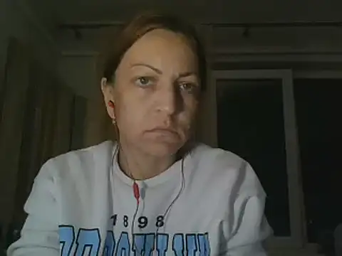 Snapshot of ShawnaAdams chatting on 03/21/25, 05:02 ShawnaAdams online show from 03/21/25, 05:02