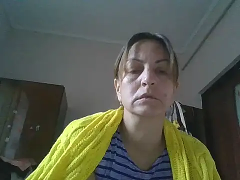 Snapshot of ShawnaAdams chatting on 09/16/25, 03:35 ShawnaAdams online show from 09/16/25, 03:35