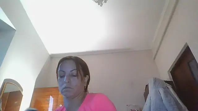 Snapshot of ShawnaAdams chatting on 10/21/25, 03:02 ShawnaAdams online show from 10/21/25, 03:02