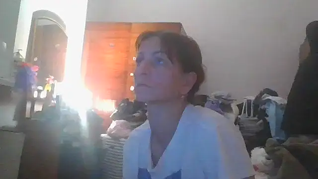 Snapshot of ShawnaAdams chatting on 10/31/25, 07:59 ShawnaAdams online show from 10/31/25, 07:59