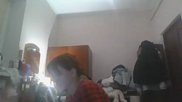 Snapshot of ShawnaAdams chatting on 11/03/25, 03:46 ShawnaAdams online show from 11/03/25, 03:46