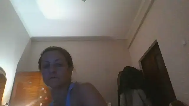 Snapshot of ShawnaAdams chatting on 11/20/25, 03:23 ShawnaAdams online show from 11/20/25, 03:23