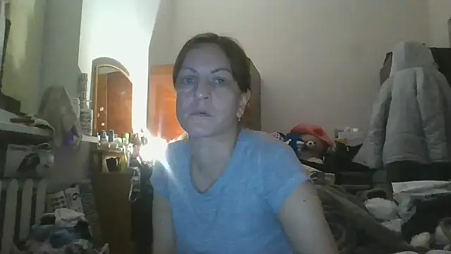 Snapshot of ShawnaAdams chatting on 11/21/25, 05:55 ShawnaAdams online show from 11/21/25, 05:55