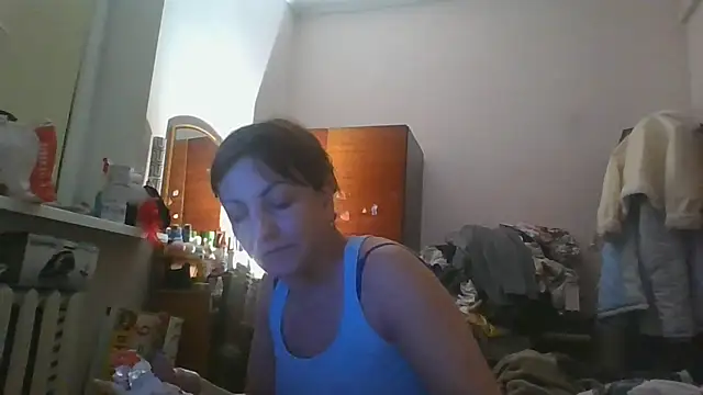 Snapshot of ShawnaAdams chatting on 12/05/25, 02:47 ShawnaAdams online show from 12/05/25, 02:47