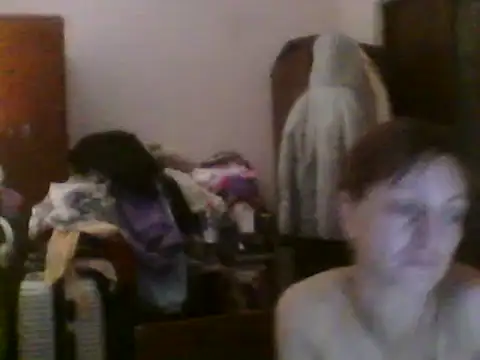 Snapshot of ShawnaAdams chatting on 12/14/25, 08:46 ShawnaAdams online show from 12/14/25, 08:46