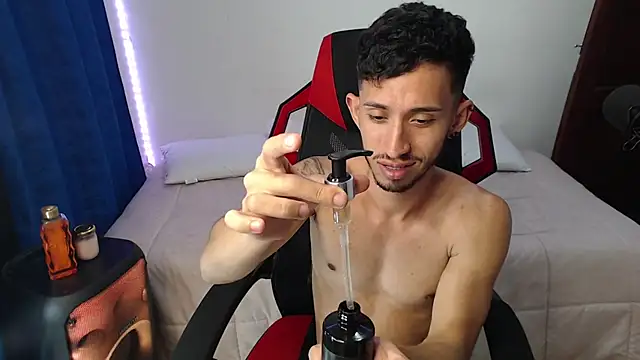 stevenSEX123 online show from 12/25/24, 06:41