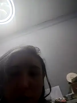Snapshot of K-niving chatting on 02/07/25, 01:47 K-niving online show from 02/07/25, 01:47